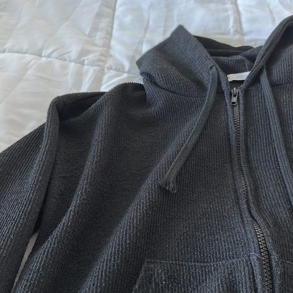 Hooded Zip-Up Jacket - Picture 9 of 9